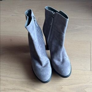 TOD’s Women's Gray Suede Ankle Boots with Side Zipper